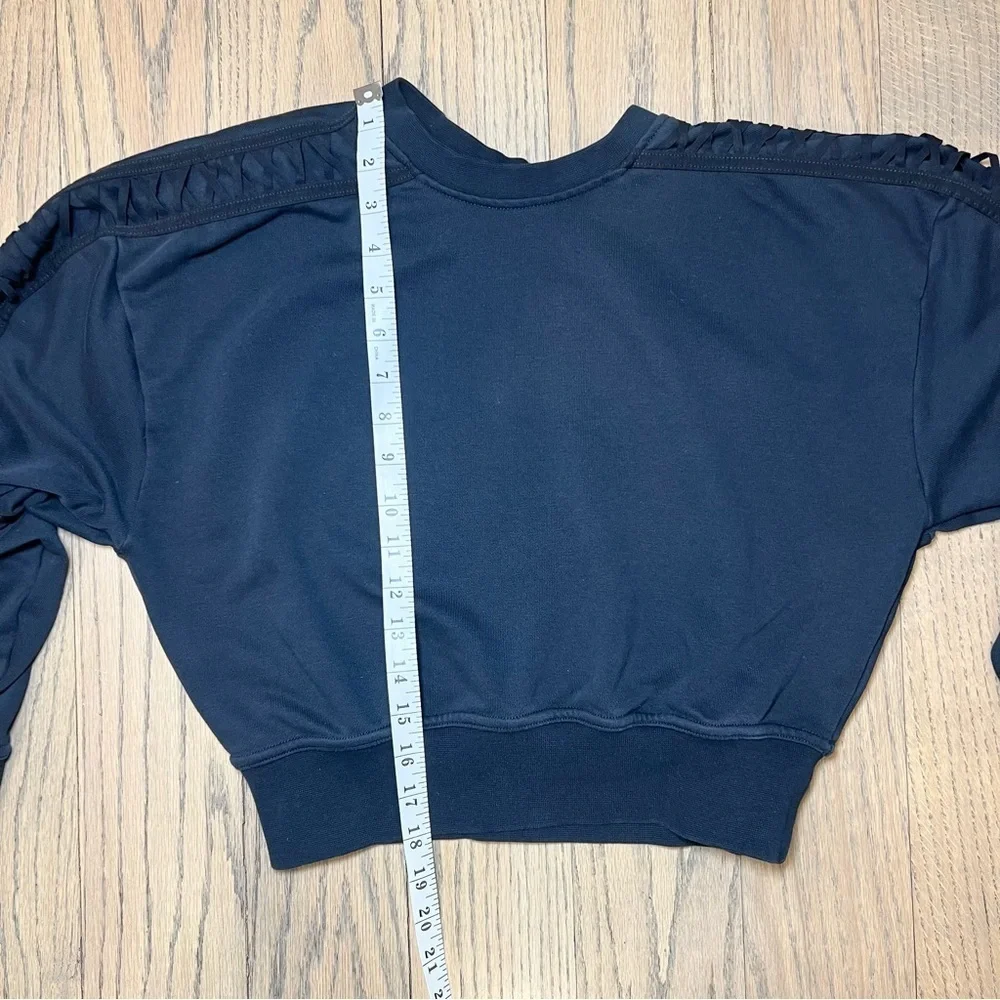Nike Women’s Sweatshirt With Lace Up Sleeve Ribbon Detail in Black Size X-Small